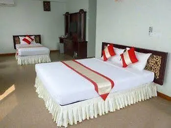 Diamond Crown Hotel Yangon 3*,