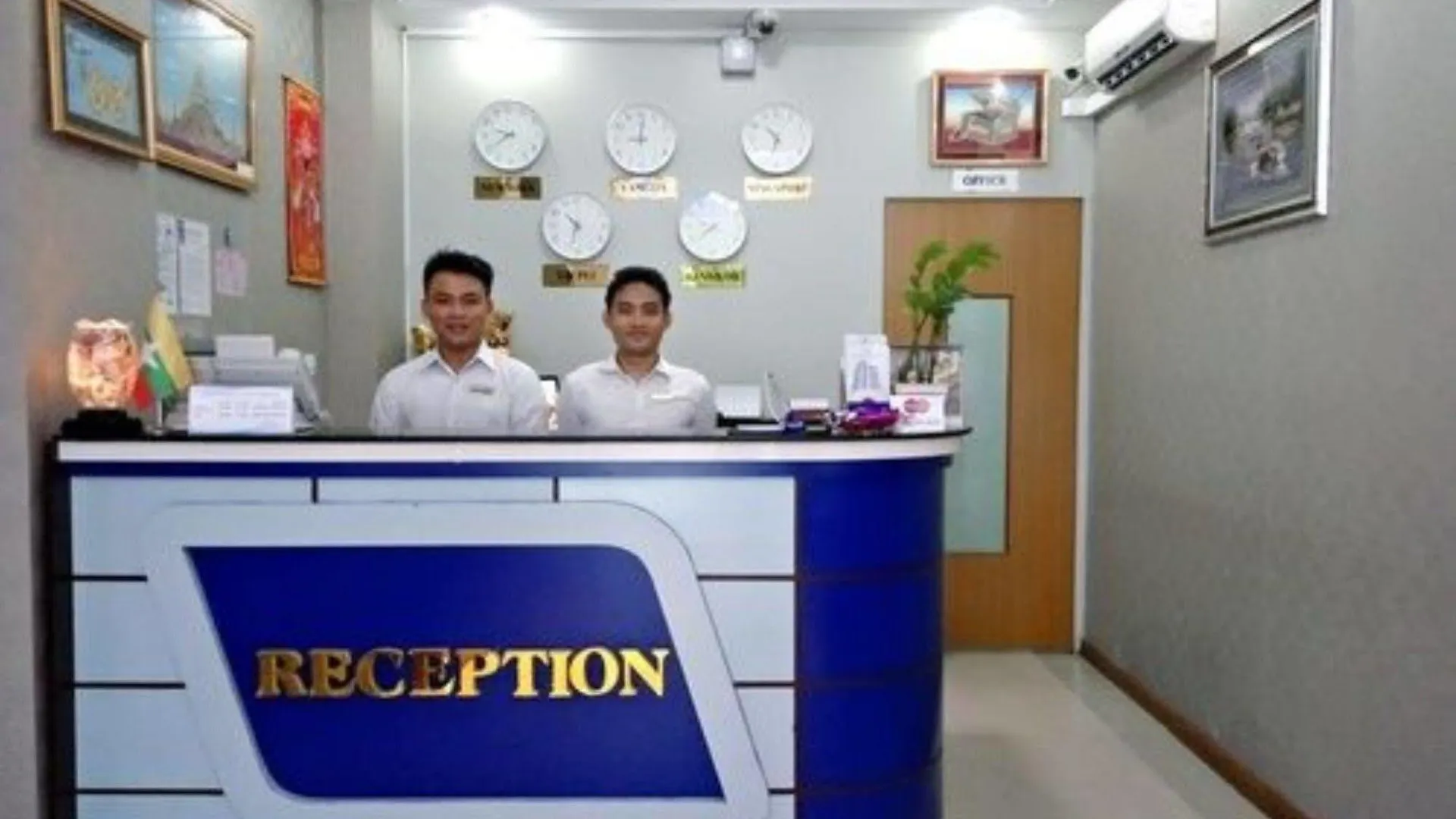 Diamond Crown Hotel Yangon